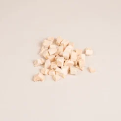 Frysetørket kylling i terninger 50 g