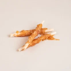 Twisted Rawhide Sticks - Kylling 12 cm, 360 g, 30-pk